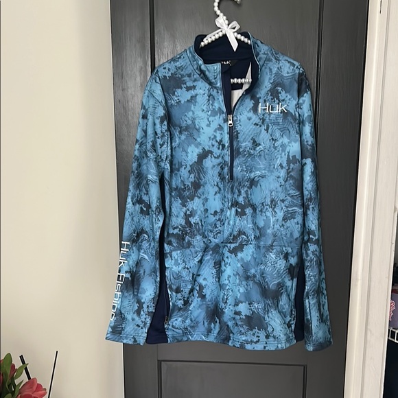 Huk Other - Huk Aqua and Navy Half-Zip Pullover